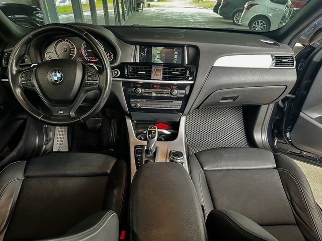 BMW寶馬 X4 XDRIVE35I  第4張相片