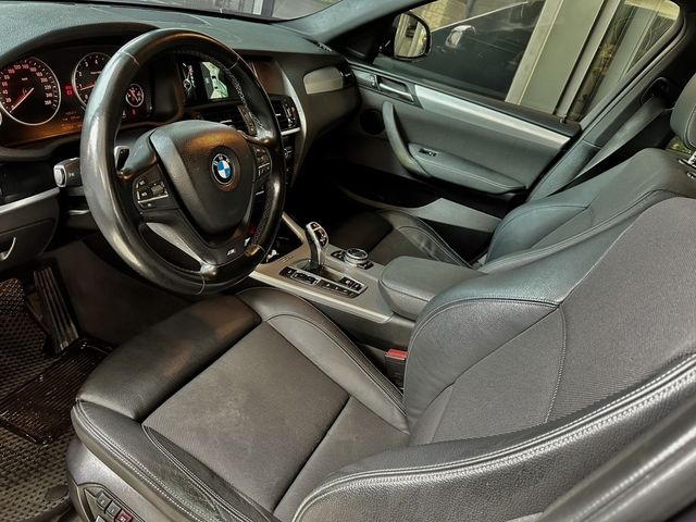 BMW寶馬 X4 XDRIVE35I  第5張相片