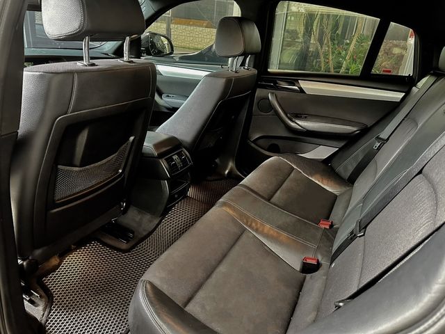 BMW寶馬 X4 XDRIVE35I  第6張相片