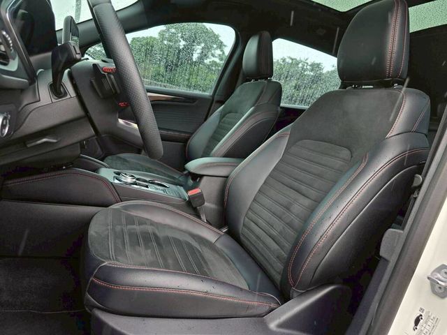 FORD福特 KUGA  第8張相片