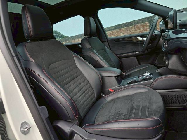 FORD福特 KUGA  第9張相片