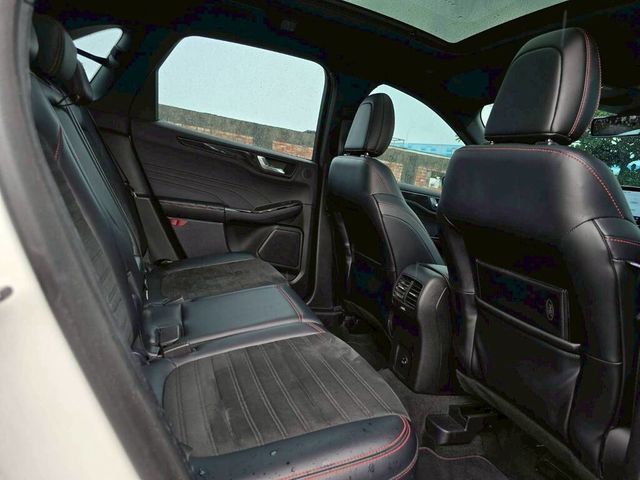 FORD福特 KUGA  第10張相片