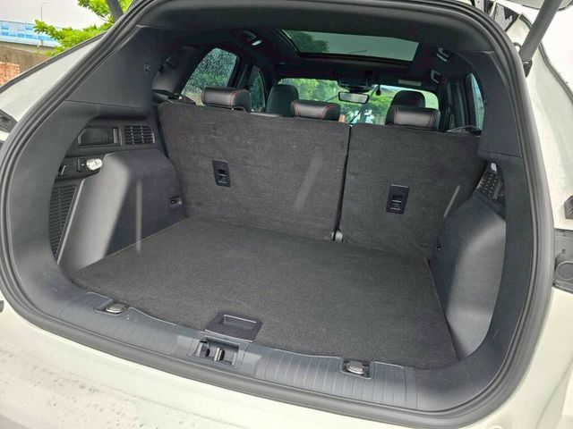 FORD福特 KUGA  第13張相片