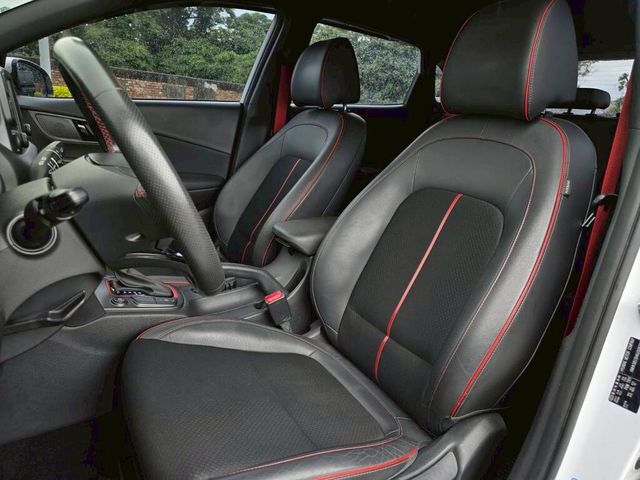 HYUNDAI現代 KONA  第8張相片