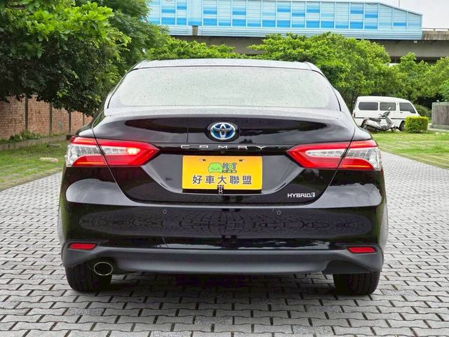 TOYOTA豐田 CAMRY HYBRID  第4張相片