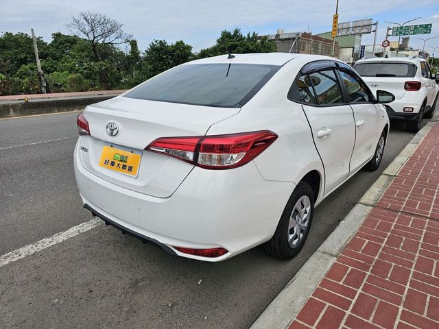 TOYOTA豐田 VIOS  第2張相片