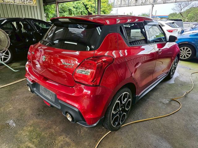 SUZUKI鈴木 SWIFT  第2張相片