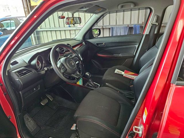 SUZUKI鈴木 SWIFT  第7張相片