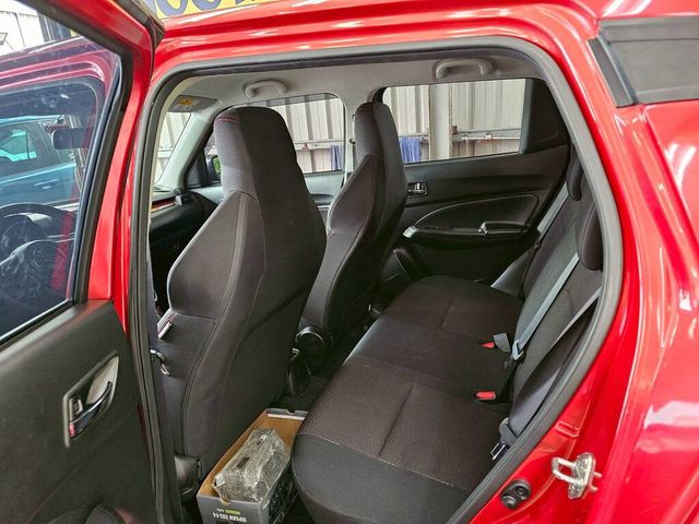 SUZUKI鈴木 SWIFT  第8張相片