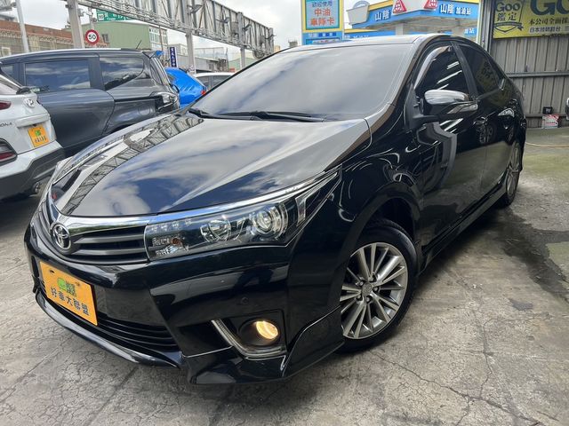 TOYOTA豐田 ALTIS  第1張相片
