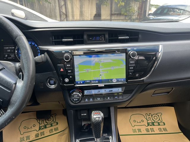 TOYOTA豐田 ALTIS  第8張相片