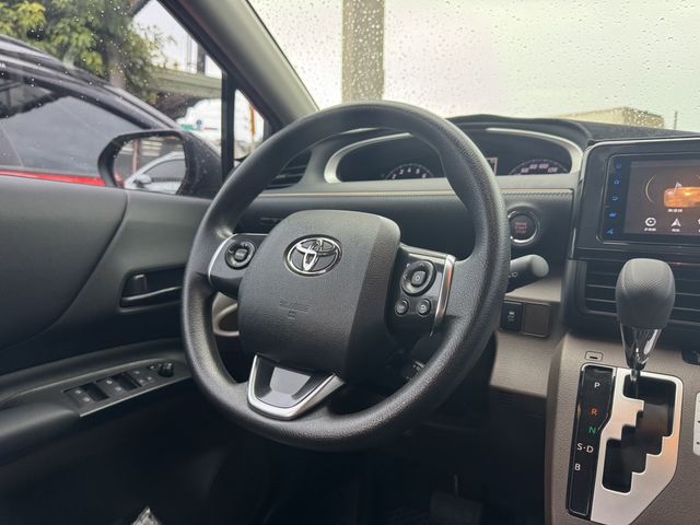 TOYOTA豐田 SIENTA  第10張相片