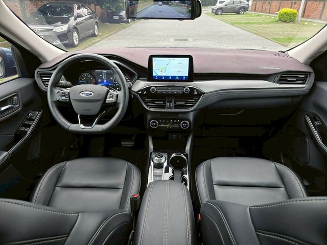 FORD福特 KUGA  第6張相片