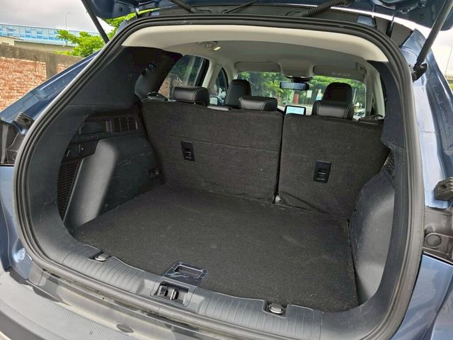 FORD福特 KUGA  第12張相片