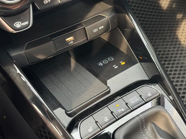 KIA起亞 STONIC  第10張相片