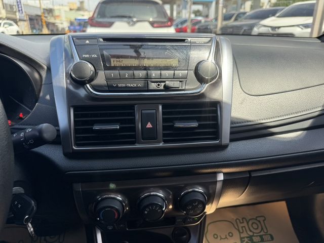 TOYOTA豐田 YARIS  第7張相片