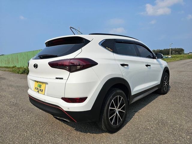 HYUNDAI現代 TUCSON  第2張相片
