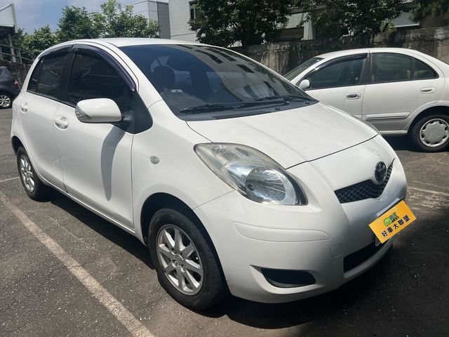 TOYOTA豐田 YARIS  第3張相片