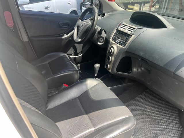 TOYOTA豐田 YARIS  第6張相片
