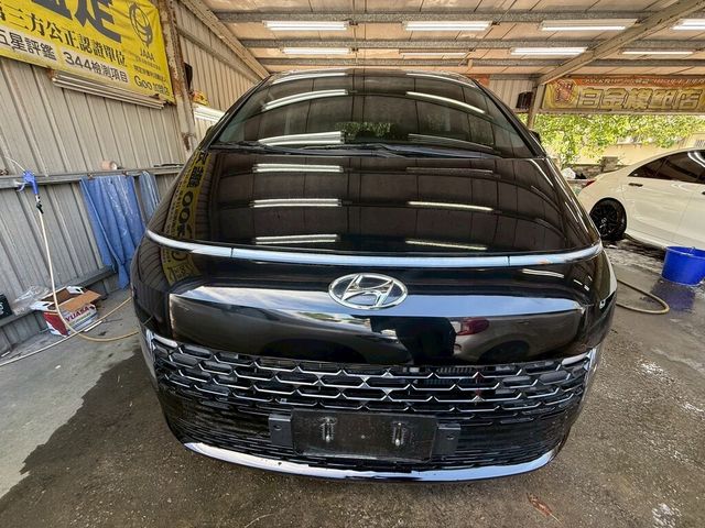 HYUNDAI現代 STARIA  第3張相片