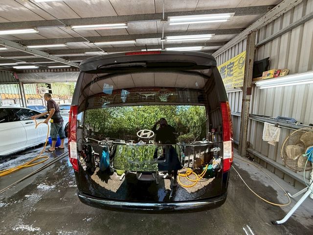 HYUNDAI現代 STARIA  第4張相片