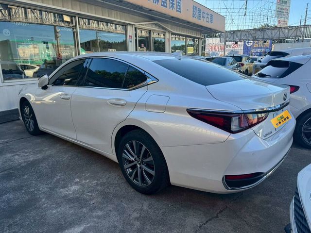 LEXUS凌志 ES200  第4張相片