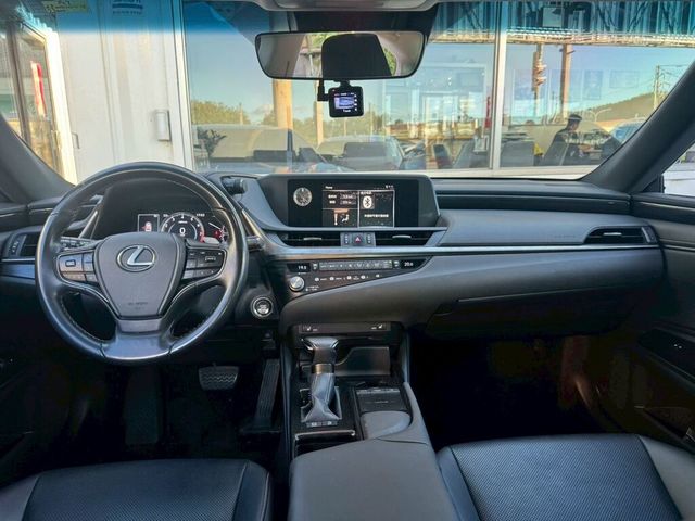 LEXUS凌志 ES200  第6張相片
