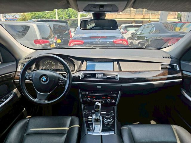 BMW寶馬 520D  第6張相片