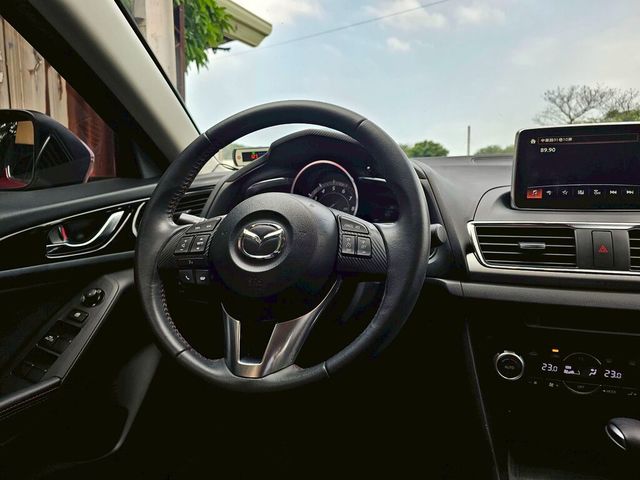 MAZDA馬自達 MAZDA 3  第9張相片