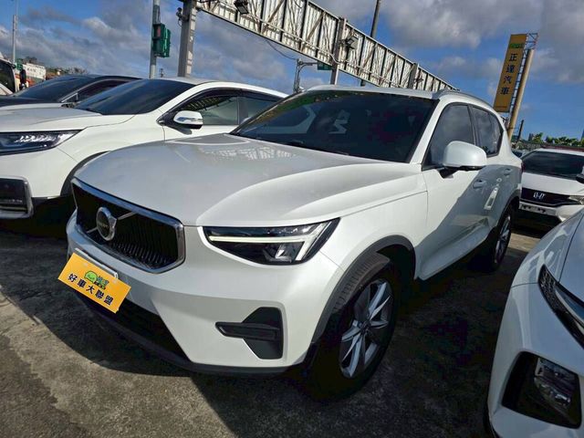 VOLVO富豪 XC40  第1張相片