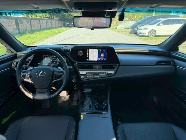 LEXUS凌志 ES200  第6張相片