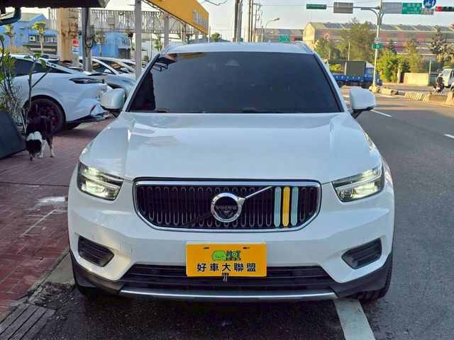 VOLVO富豪 XC40  第3張相片