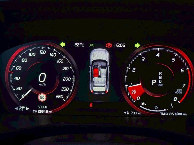 VOLVO富豪 XC40  第5張相片