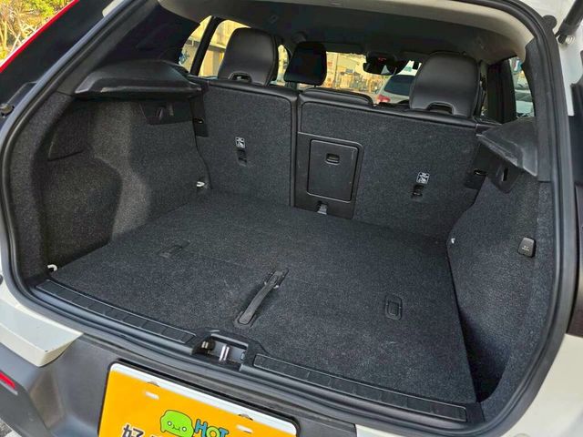 VOLVO富豪 XC40  第13張相片