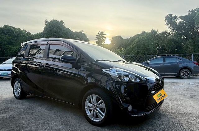 TOYOTA豐田 SIENTA  第3張相片