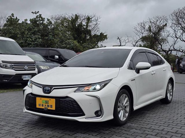 TOYOTA豐田 COROLLA ALTIS HYBRID  第1張相片