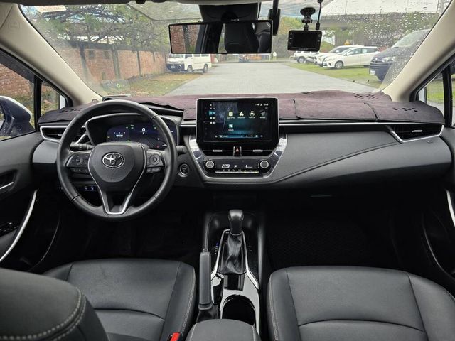 TOYOTA豐田 COROLLA ALTIS HYBRID  第6張相片