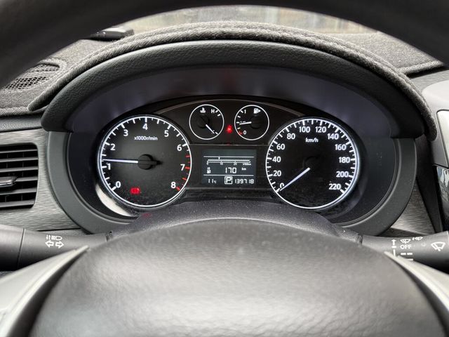 NISSAN日產 TIIDA  第5張相片