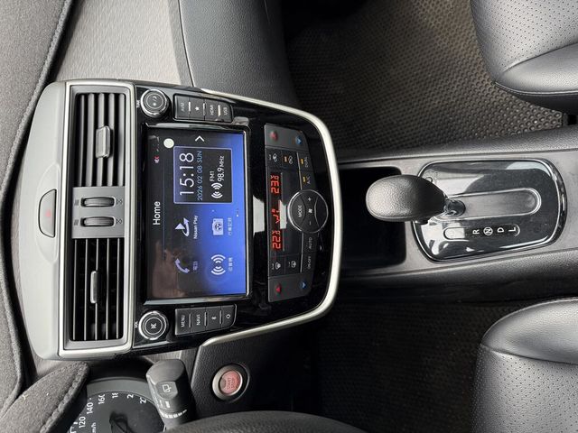 NISSAN日產 TIIDA  第8張相片