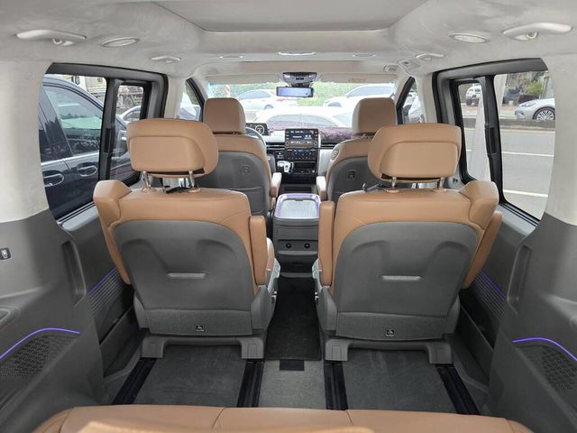 HYUNDAI現代 STARIA  第10張相片