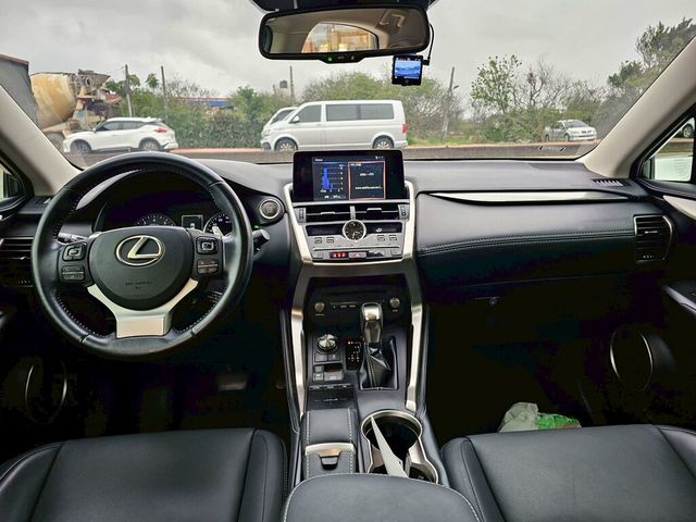 LEXUS凌志 NX200  第6張相片