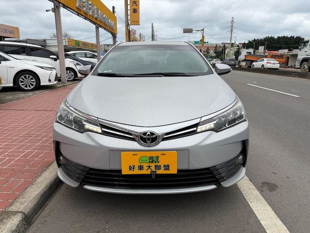 TOYOTA豐田 ALTIS  第3張相片