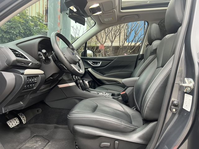 SUBARU速霸陸 FORESTER  第8張相片