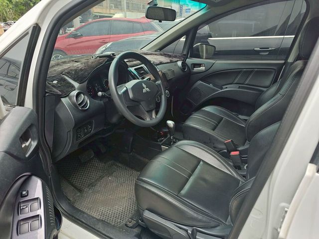 MITSUBISHI三菱 COLT PLUS  第8張相片