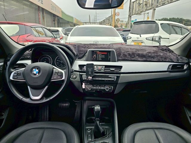BMW寶馬 X1  第7張相片