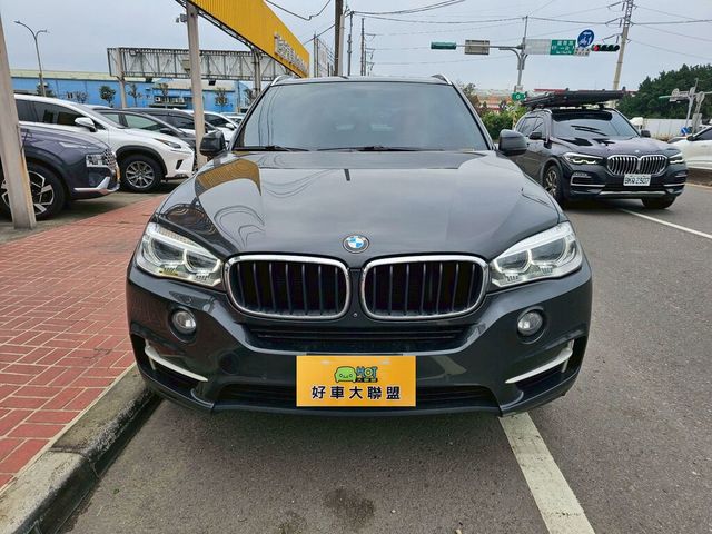 BMW寶馬 X5 XDRIVE25D  第3張相片