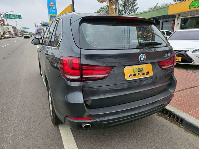 BMW寶馬 X5 XDRIVE25D  第4張相片