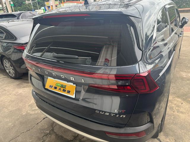 HYUNDAI現代 CUSTIN  第4張相片