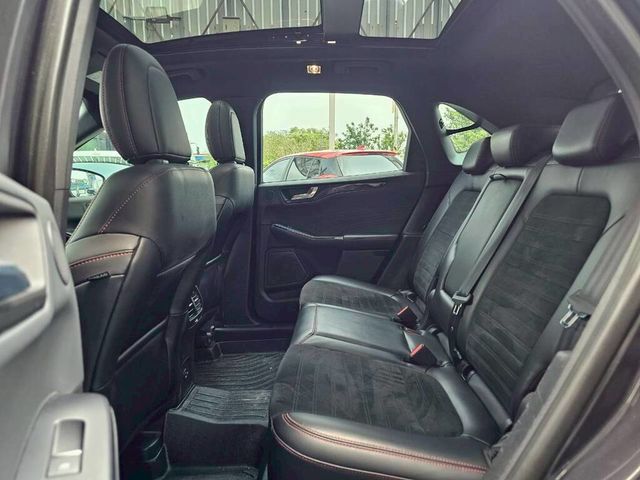 FORD福特 KUGA  第8張相片