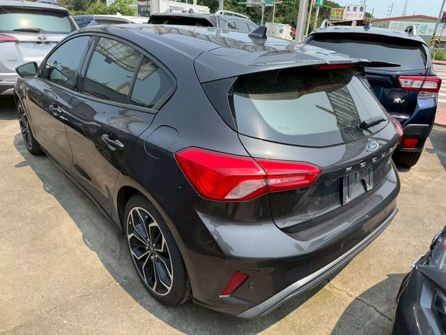 FORD福特 FOCUS ST  第4張相片